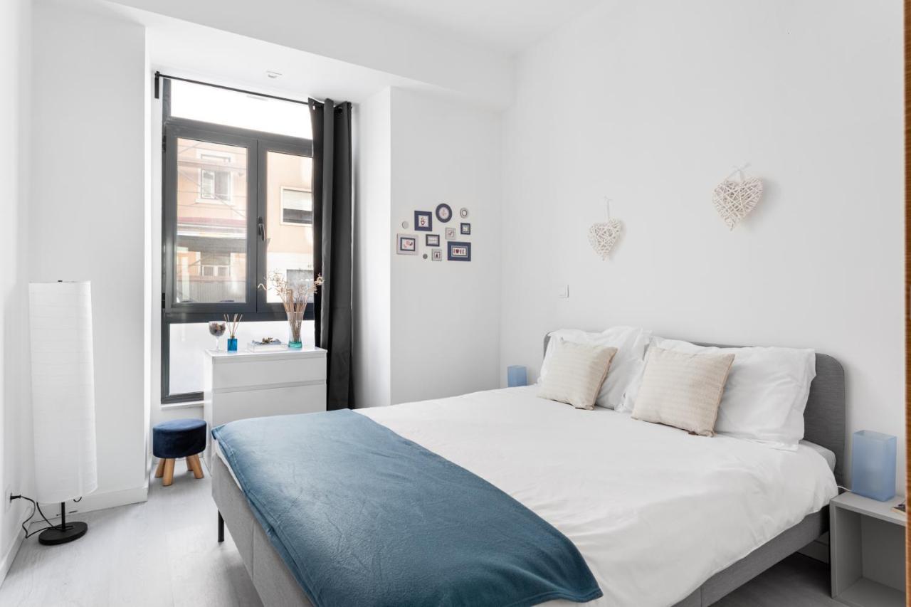 Altido Stylish Arroios Apartments, 20 Min To Centre Lissabon Buitenkant foto