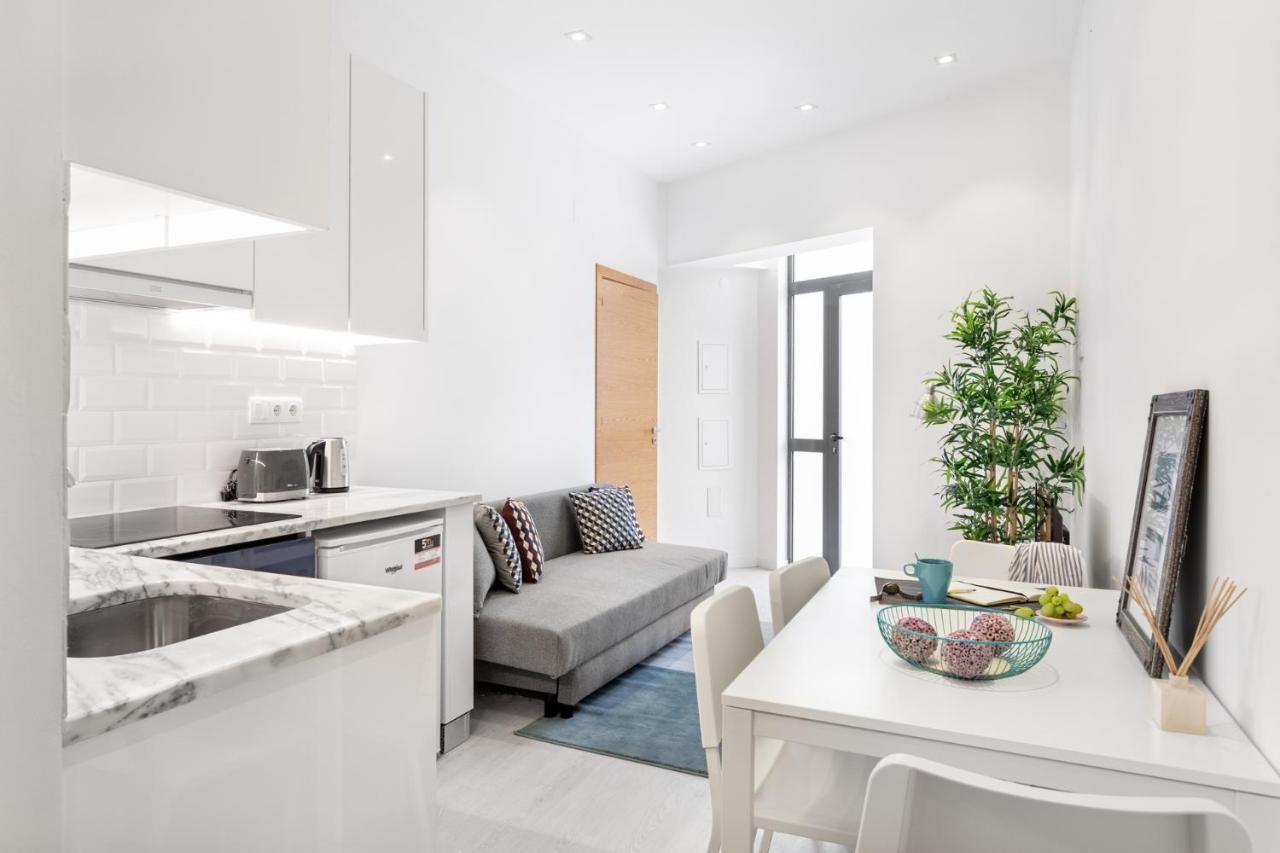 Altido Stylish Arroios Apartments, 20 Min To Centre Lissabon Buitenkant foto