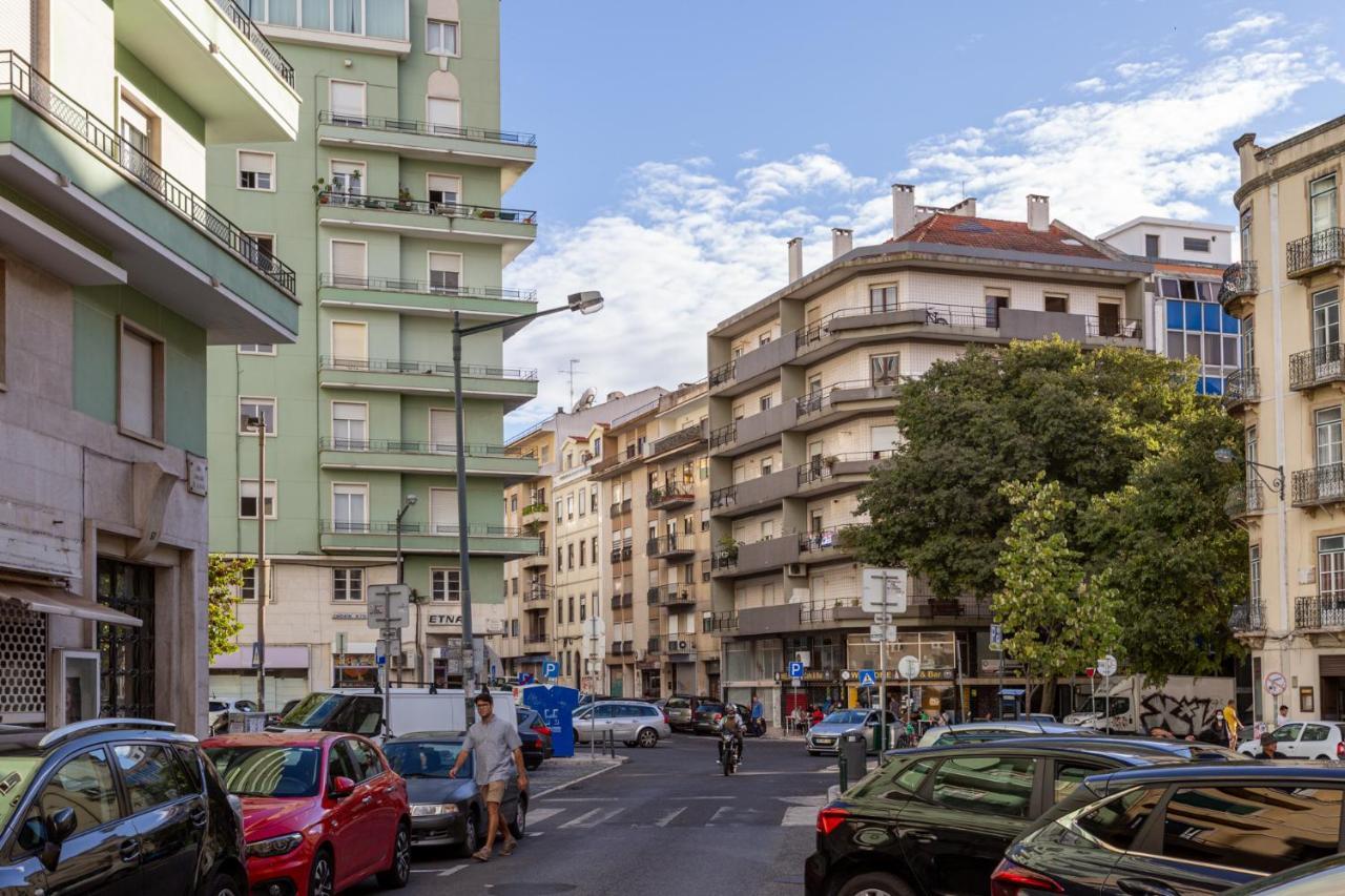 Altido Stylish Arroios Apartments, 20 Min To Centre Lissabon Buitenkant foto